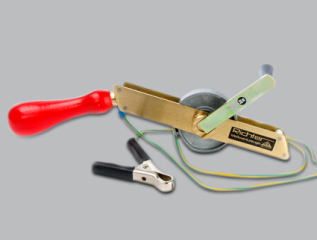 Τape measure tank with grounding